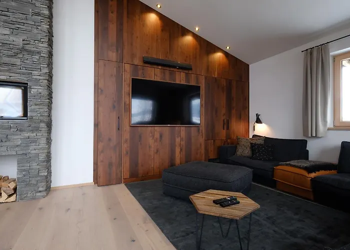 Alpin Penthouse Hollersbach 公寓 *